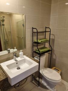 Comforting Luxurious 1-BR in Uptown BGC with Pool