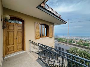 Etna & Sea View