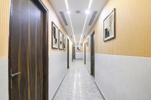 FabHotel D Crown - Nr Ashok Vihar