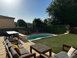 Belle villa 7 pers jardin & piscine quartier calme de Marseille