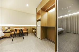 H Avenue Hotel Jeonju Terminal