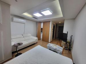 2628 #Gangnam Urban Vogue Suites #5min Gangnam St