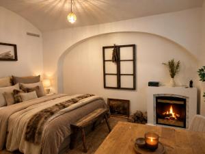Fireplace and Terrace in Heart of Prague
