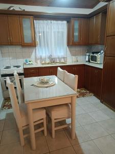 Alexias House
