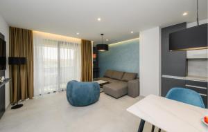 Luxurious Apartment In Metkovic With Sauna