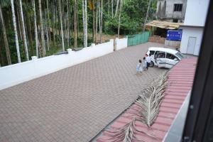 RadhaKrishna Lodge