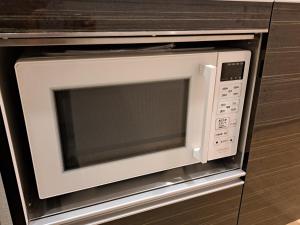 お部屋に露天風呂 自分専用の湯船に新鮮な熱海温泉を入れる贅沢 新築美麗AtamiOnsenApart104