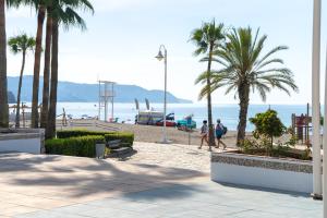 Tahiti 2 7 by Casasol - Family Apartment for 4 People near Playa Burriana, Nerja