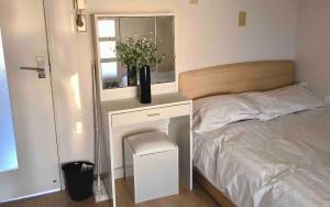 Shinjuku #202 5 minutes from Okubo station Free WIFI