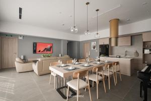 TS Apartment