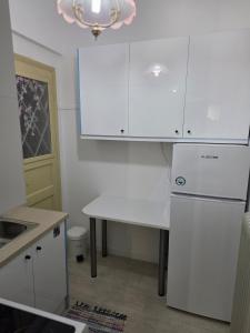 Sweet Cosy Home 5th Floor-Syggrou Avenue