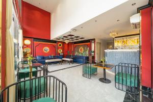 Tan Binh House Hotel