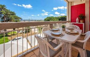 2 Bedroom Awesome Apartment In Royan