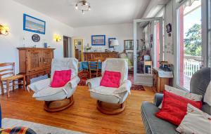 2 Bedroom Awesome Apartment In Royan