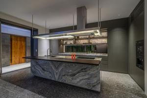 Villa Memoria - Stylish 4BR Luxury Villa in Umalas