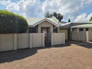 The Mews 3 - Clarens