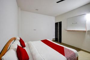 Hotel O Relax Inn