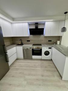 TuristMar - Amplio Apartamento en Salou con piscina, a 2 minutos de la Playa