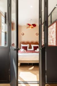 Elegante Suite Parisienne Tour Eiffel Chic