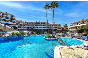 Albatros Complex with heated pool