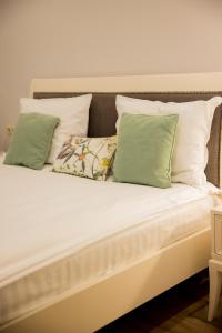 My Home Apartments