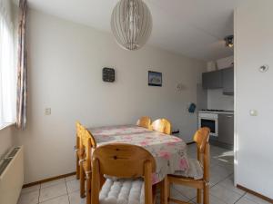 Villa in Julianadorp near Sandy Beach