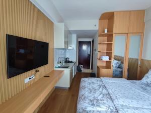 AEON & ICE BSD Sky House Kensington By HaniRoom