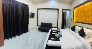 Shaahi Resort Harda