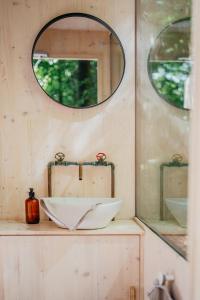 Posed Lišák by TwoFingers glamping