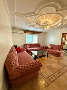 Entire Villa Private Pool & Garden & No Overlooking