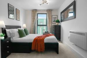 Modern Bermondsey Apartment, 5 Min to Tube, Walk to Tower Bridge, Zone 2 London