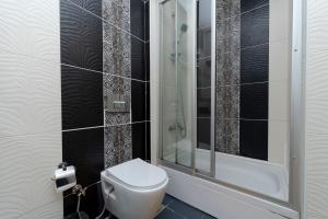 Spacious 1 Bedroom Bospohurs View Apartment with 2 Beds