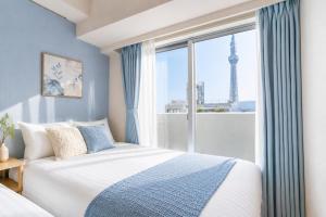 1003Room 5 mins walk from JR Kinshicho North Exit On level 10 with lift access offering a clear view of Tokyo Skytree Easy rail access includes a balcony plus quiet indoor spaces quiet indoor space