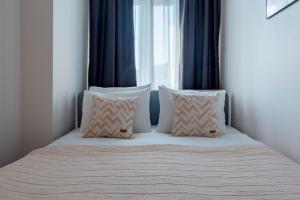 3-Bedroom Spacious Apartment with 2 Bathrooms
