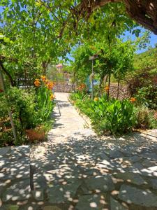 Deas Garden home