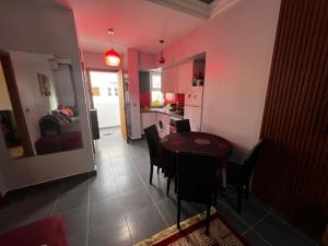 Appartement F2, Perla saidia - plage a 5 min à pieds - Piscine en travaux