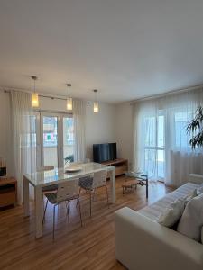 Apartments Annette - studio apartment or two bedroom apartment with parking