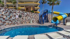 Scenic Luxury Gorgeous Ocean Front Condo