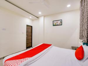 HOTEL O M J HEIGHTS