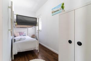 Vacation home Labudica near Šibenik, 3 sobe