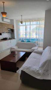 Lalzi Holiday Home