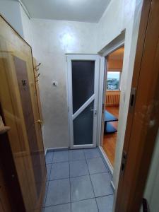 Garsonieră De Închiriat, foarte aproape de plajă