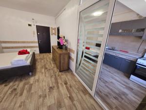 Modern Deluxe Studio Mackerel Promenada langa Plaja