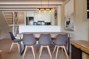Unhola by FeelFree Rentals