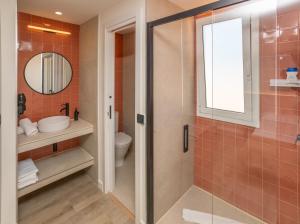 Apartamentos San Antonio Beach