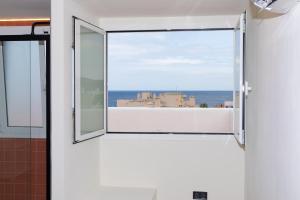 Apartamentos San Antonio Beach