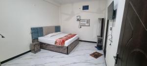 Anusthan Hotel