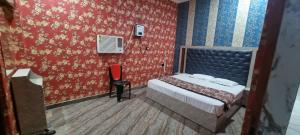 Anusthan Hotel