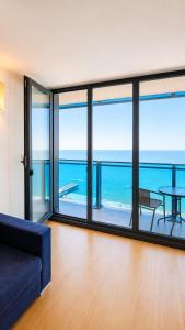 Grand Panorama Family Residence