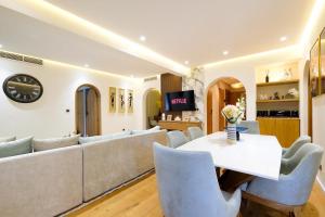 Luxury apartment - Pool - Private garden - Wintering